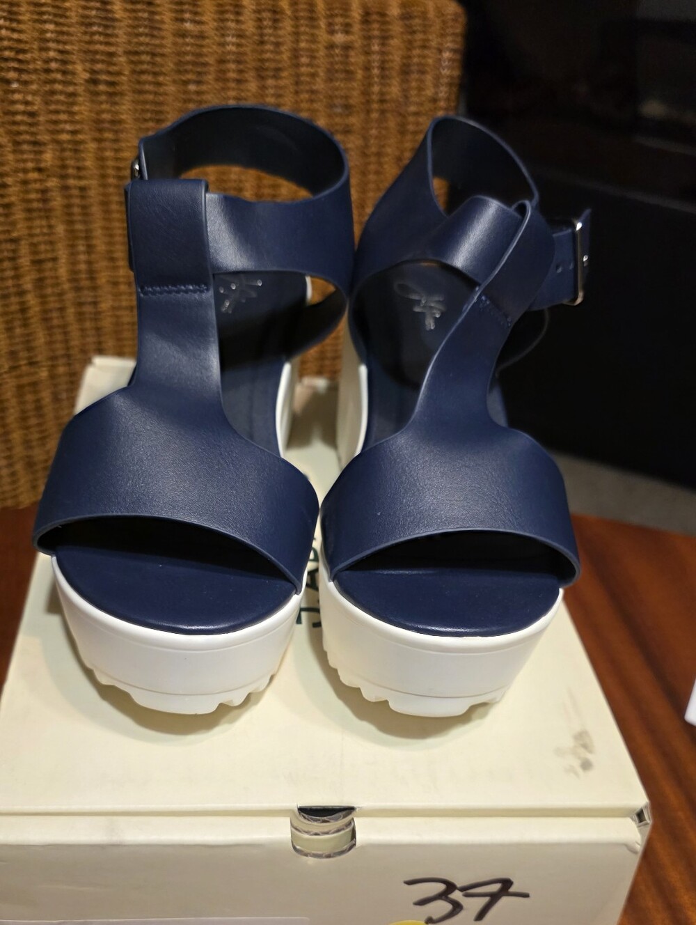 J. Adams Navy Blue Platform Sandals Size 7.5 Chunky Heels
